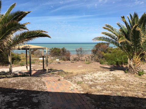 Shangri La Moonta Bay - Accommodation in Bendigo 5