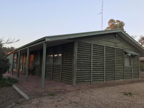 Shangri La Moonta Bay - Accommodation in Bendigo 3