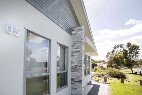 Brock's Base - Accommodation in Bendigo 6