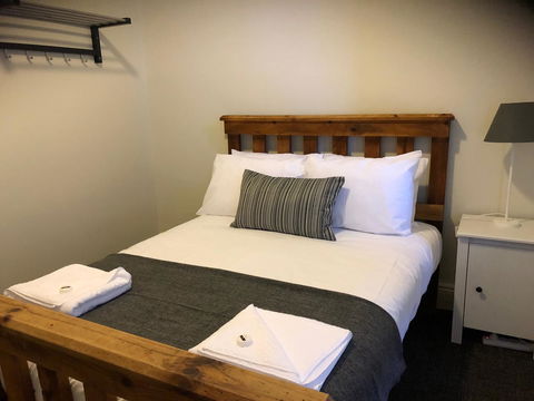 Cornwall Hotel - Accommodation in Bendigo 8