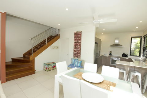 Boom 6 Boomerang Beach - Accommodation in Bendigo 13
