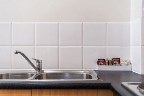 Executive 3 Bedroom Apartment + Internet + Parking - Accommodation in Bendigo 24