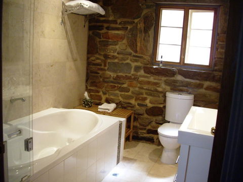1860 Wine Country Cottages - Accommodation in Bendigo 6