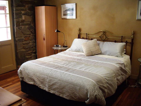 1860 Wine Country Cottages - Accommodation in Bendigo 11