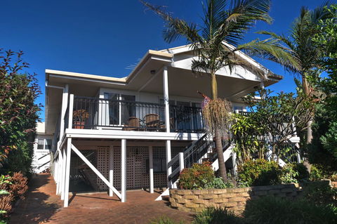 The Whitehouse - Accommodation in Bendigo 0