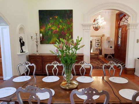 Grand Bluestone Mansion - Accommodation in Bendigo 6