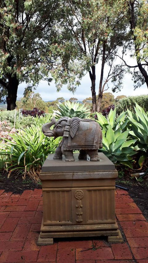 Linger Longer Vineyard - Accommodation in Bendigo 18