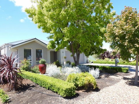 Sanctuary In The Valley - Accommodation in Bendigo 2