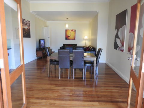 A Secret Garden - Accommodation in Bendigo 16