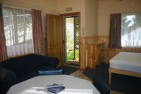 Millicent Hillview Caravan Park - Accommodation in Bendigo 25