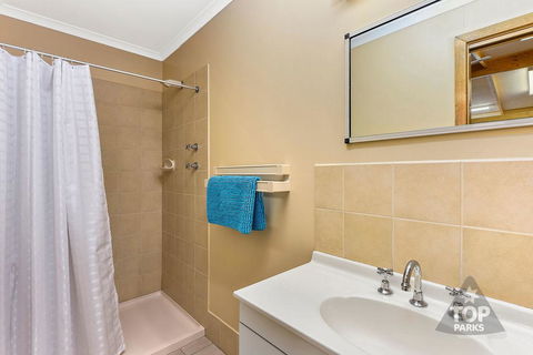 Millicent Hillview Caravan Park - Accommodation in Bendigo 17