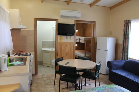 Millicent Hillview Caravan Park - Accommodation in Bendigo 27