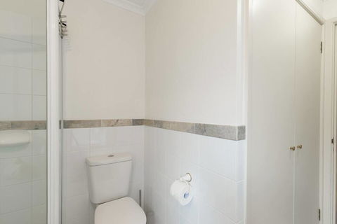 One Bedroom In Adelaideâ€™s East End FREE WIFI*Netflix*Parking - Accommodation in Bendigo 14