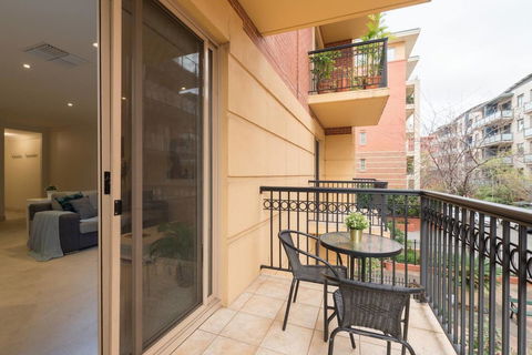 One Bedroom In Adelaideâ€™s East End FREE WIFI*Netflix*Parking - Accommodation in Bendigo 5