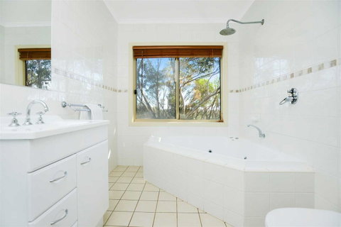 Shiraz Cottage - Accommodation in Bendigo 5