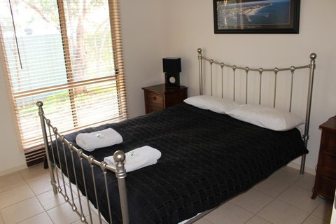 Shiraz Cottage - Accommodation in Bendigo 3