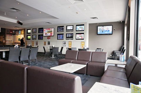 Mawson Lakes Hotel - Accommodation in Bendigo 19