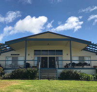 Emu Bay Lodge - Accommodation in Bendigo