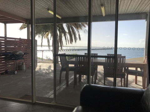 Beachside & Jetty View Apartment 6 - Captain\'s Apt - Accommodation in Bendigo 36