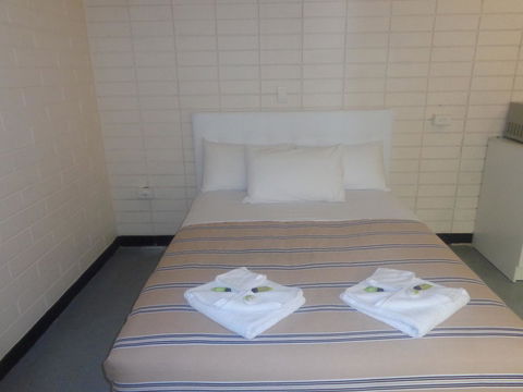 Adelaide Backpackers And Travellers Inn - Accommodation in Bendigo 29