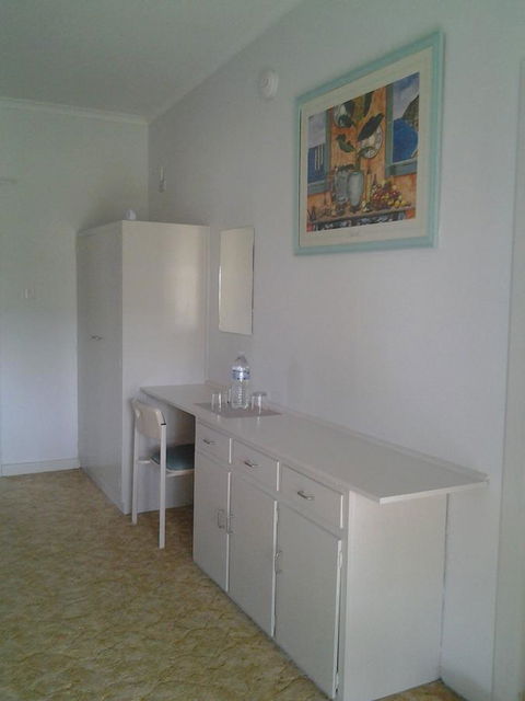 Hilltop Escape - Accommodation in Bendigo 6