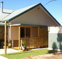 The Hakeas - Accommodation in Bendigo