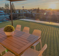 Henley Beach South Amazing Views Huge Private Balcony - Accommodation in Bendigo
