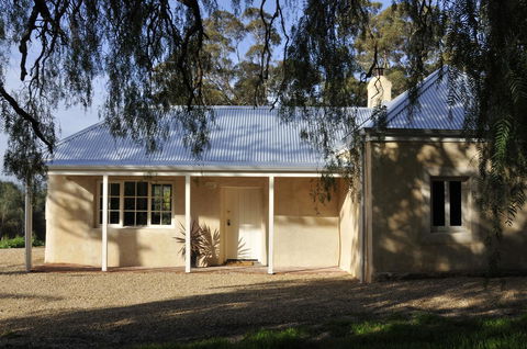 Peppermint Farm Cottage - Accommodation in Bendigo 9