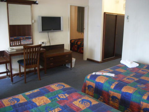 HotelMOTEL Adelaide - Accommodation in Bendigo 6