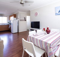 Aurora Holiday Apartment West Beach - Accommodation in Bendigo