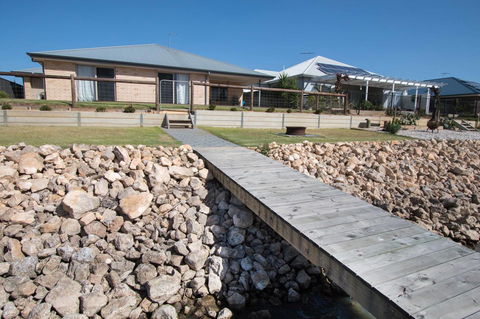 Waterfront On Jefferson, At Wellington Marina, SA - Accommodation in Bendigo 19