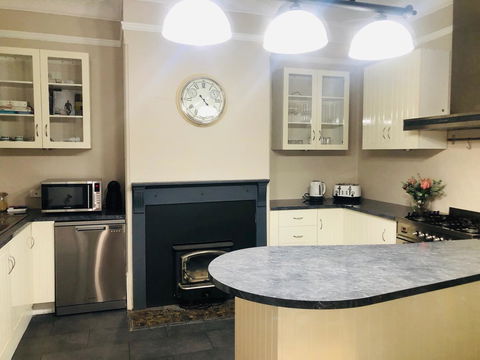Belmore Cottage - Accommodation in Bendigo 6