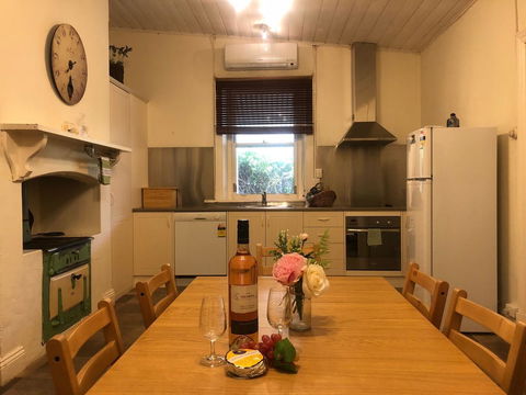 Treasured Memories Cottage - Accommodation in Bendigo 18