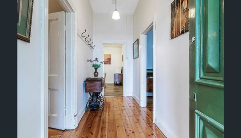 Treasured Memories Cottage - Accommodation in Bendigo 7