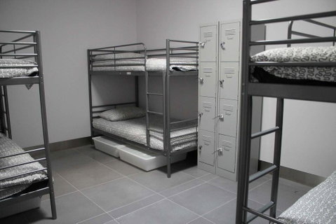 Perth City Backpackers Hostel - Note - Valid Passport Required To Check In - Accommodation in Bendigo 3