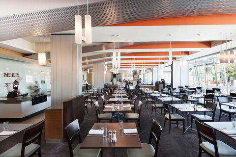 Crown Promenade Perth - Accommodation in Bendigo 13