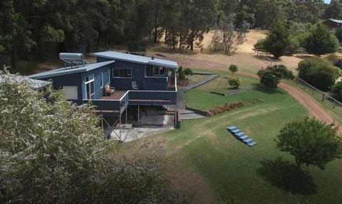 Blue House Denmark - Accommodation in Bendigo 2