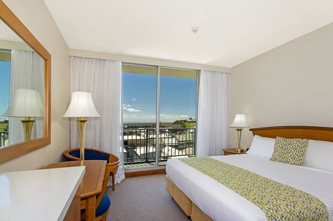 Noah\'s On The Beach - Accommodation in Bendigo 24
