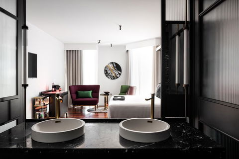 QT Perth - Accommodation in Bendigo 27