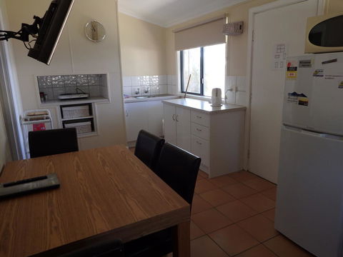 Lazy Lobster Holiday Units & Chalets - Accommodation in Bendigo 6