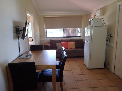 Lazy Lobster Holiday Units & Chalets - Accommodation in Bendigo 3
