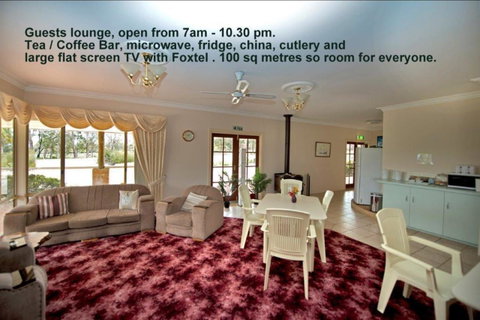 Rayanne Homestead - Accommodation in Bendigo 8