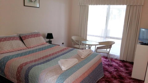 Rayanne Homestead - Accommodation in Bendigo 10