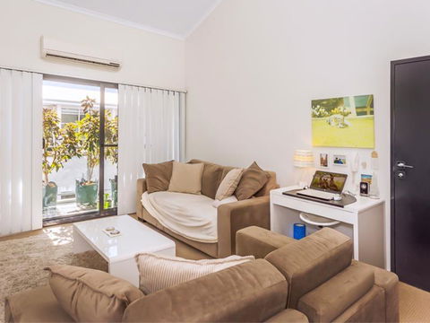 Home Apartment - Perth City Centre - Free WiFi - Accommodation in Bendigo 0