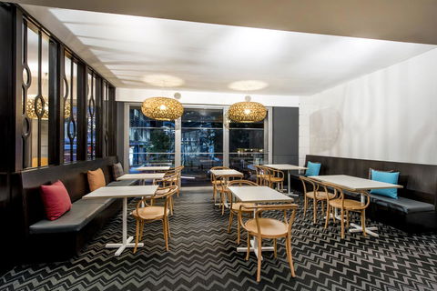 Oaks Perth Hotel - Accommodation in Bendigo 40