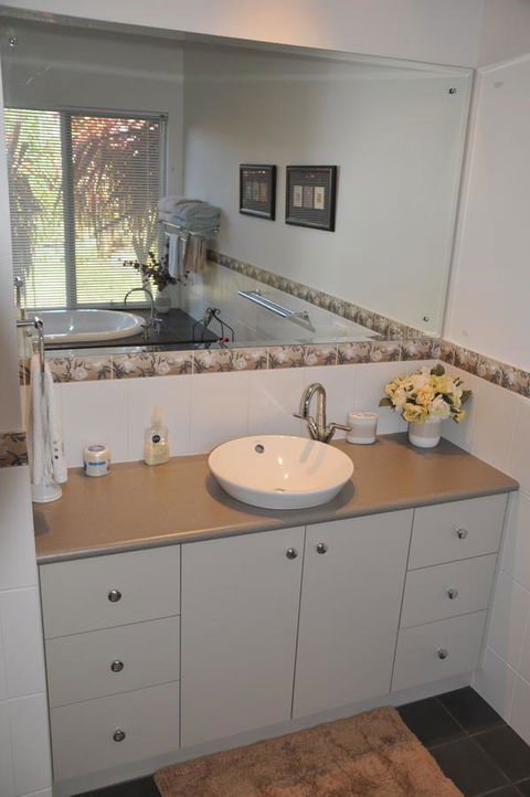 Glenelg On King Bed & Breakfast - Accommodation in Bendigo 25