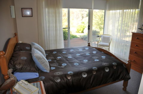 Glenelg On King Bed & Breakfast - Accommodation in Bendigo 23