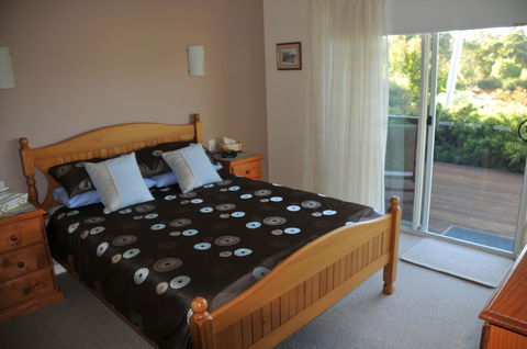 Glenelg On King Bed & Breakfast - Accommodation in Bendigo 24