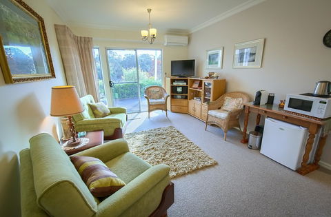 Glenelg On King Bed & Breakfast - Accommodation in Bendigo 2