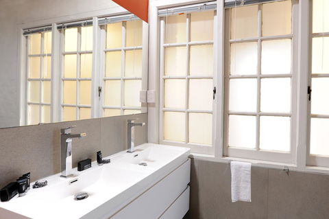The Stirling Arms Hotel - Accommodation in Bendigo 28